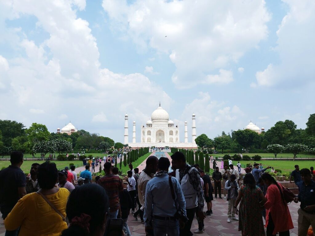 インドの世界遺産のタージマハル