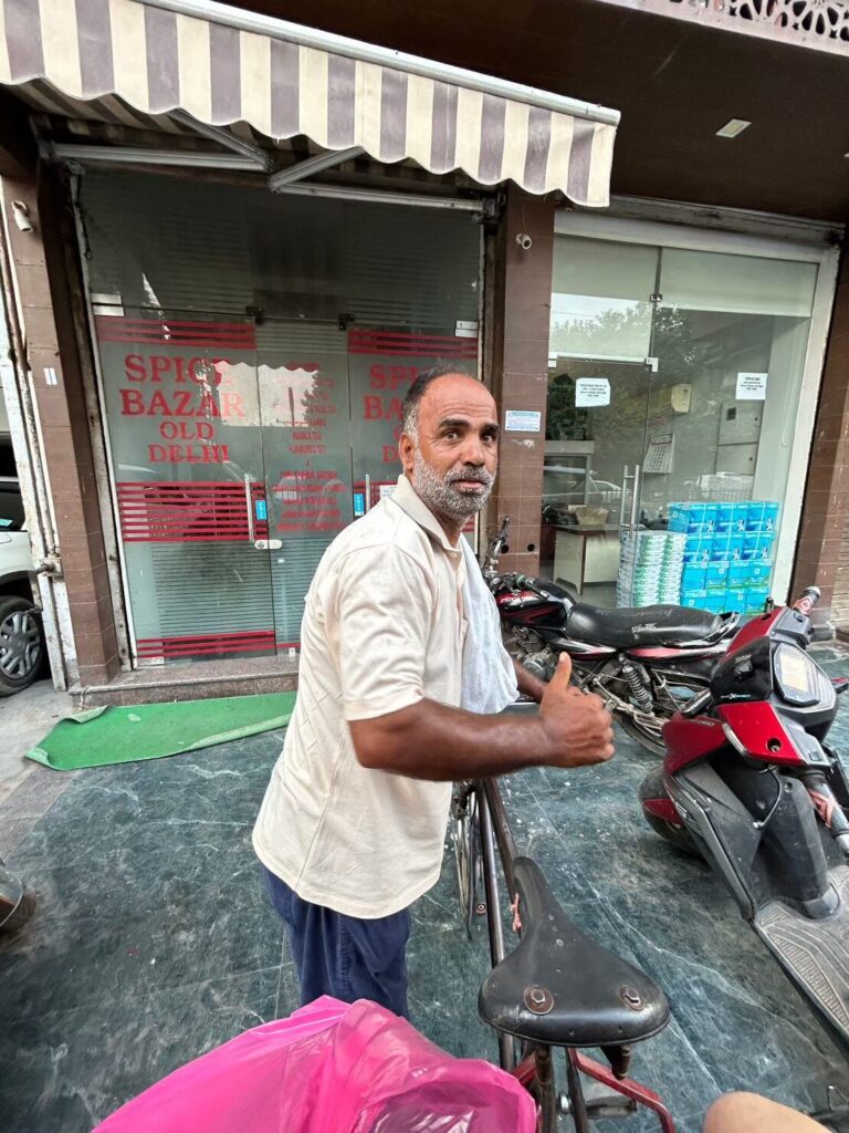 インド人の人力車の運転手